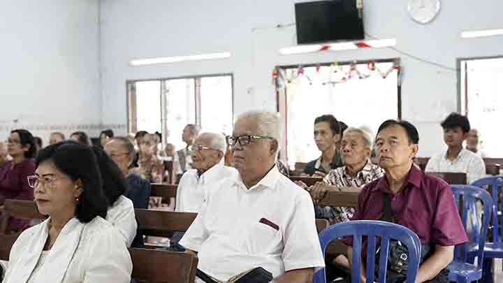 galeri, Ibadah Perjamuan Kudus GKJ Baki Pepantan Kingkang 2024, gereja kristen jawa, gkj, gkj baki, gereja kristen jawa baki, baki, sukoharjo, gkj klasis sukoharjo, klasis sukoharjo, klasis, sinode gkj, sinode 